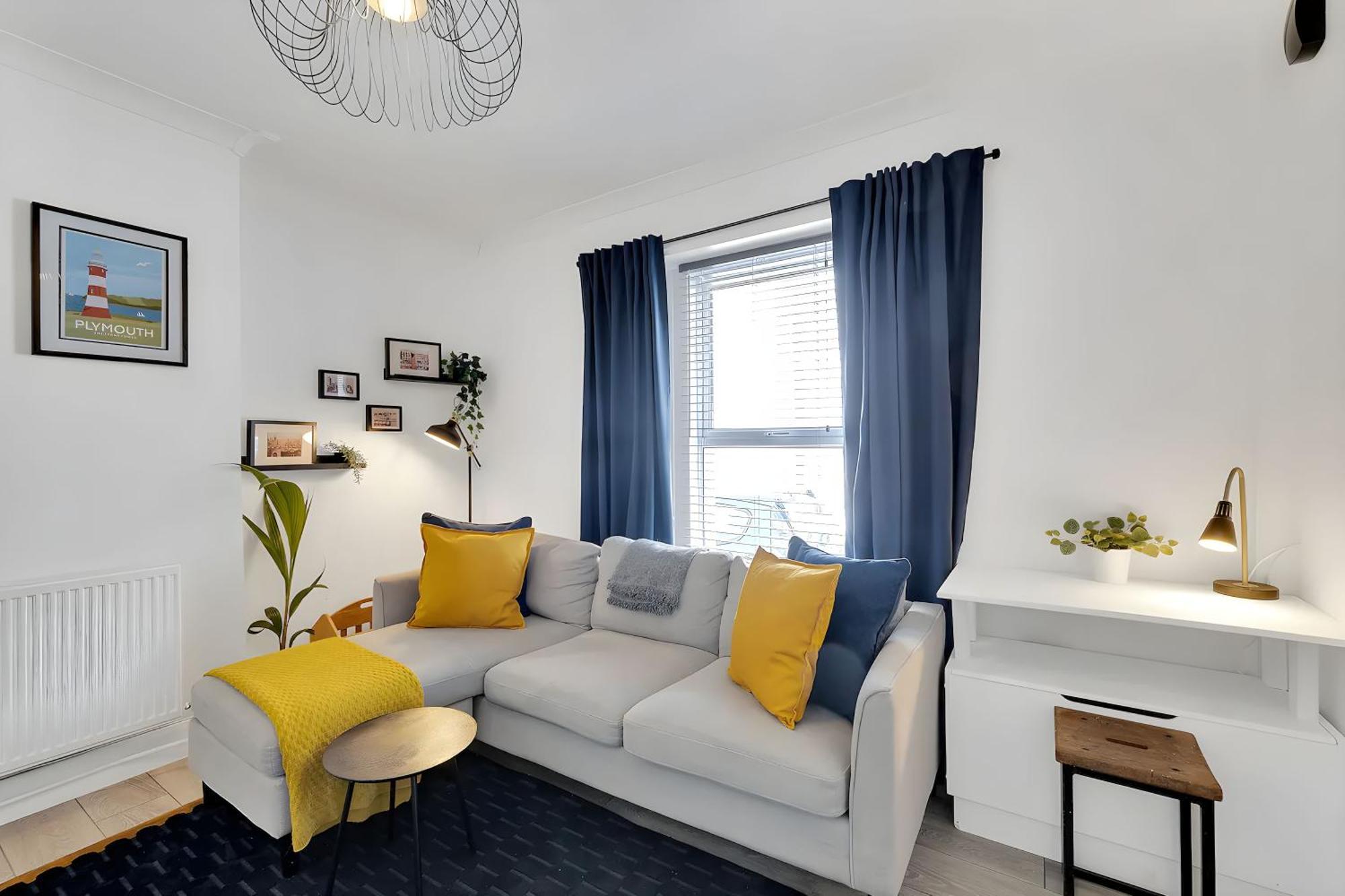 City Centre 2 Bedroom Apt - Free Parking - Wifi - Smart Tv Plymouth Eksteriør bilde